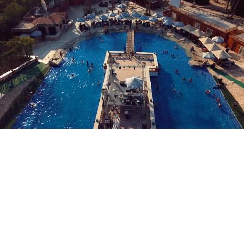ByootBay Resort & Club