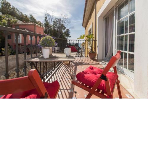 C46 - House with Garden & Pool in Malaga