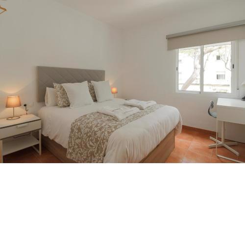 C75 - Comfy 3 Bedroom Near City Center