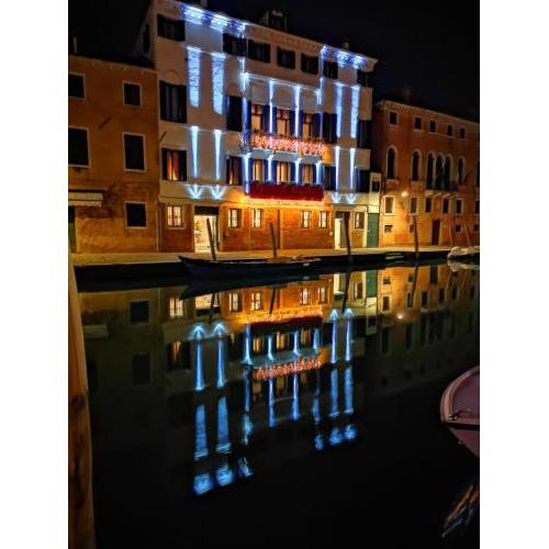 Ca' Bonfadini Historic Experience