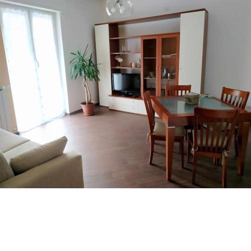 Ca' Ory Apartment & garage. Bilocale 4 persone