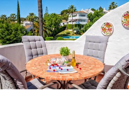 Cabopino Apartment Sleeps 4 Pool Air Con T811989