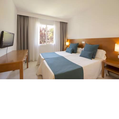 Cabot Las Velas Apartments