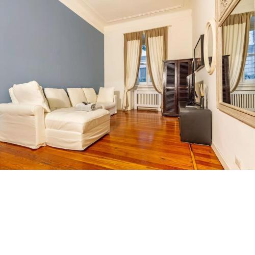[Cadorna - Milan] Deluxe & inviting apartment for a luxurious stay