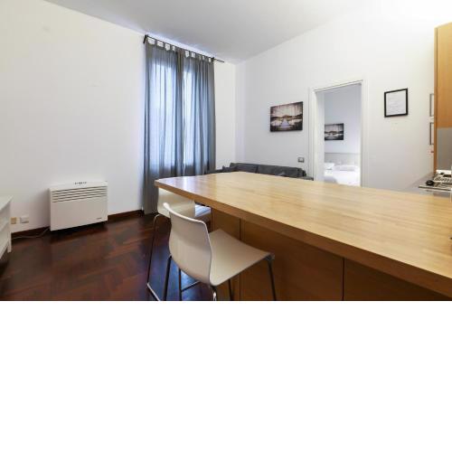 Cadorna Modern Apartment in the city centre