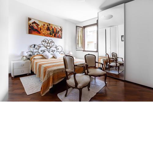 Cagliari Comfy & Roomy Apartment - w/ 2 Balconies