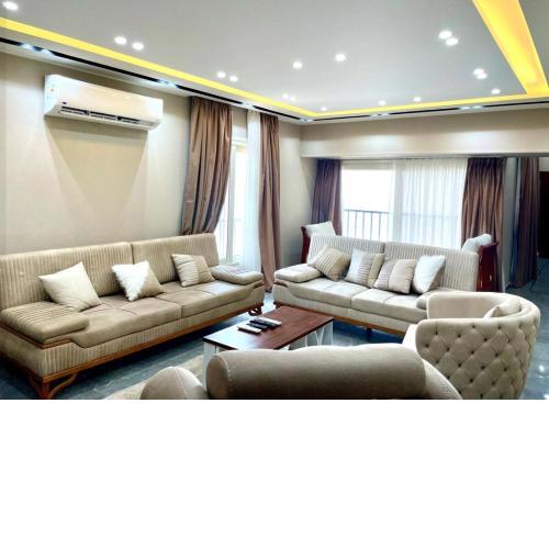 القاهرة كورنيش النيل ابراج المعادي ستار Cairo - Maadi Star Towers