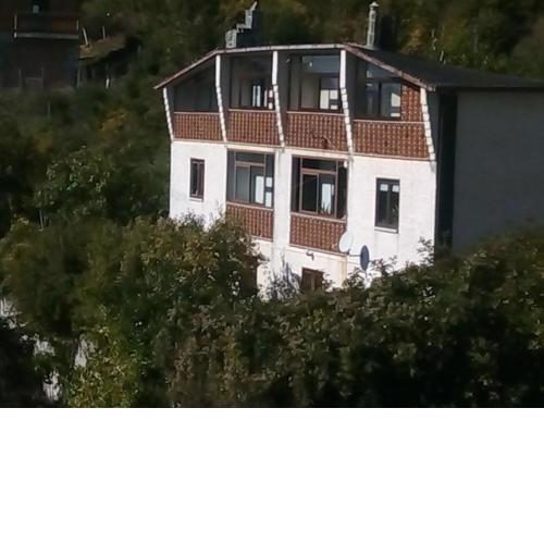 CALABRIAMONTAGNA&MAREIN B&B