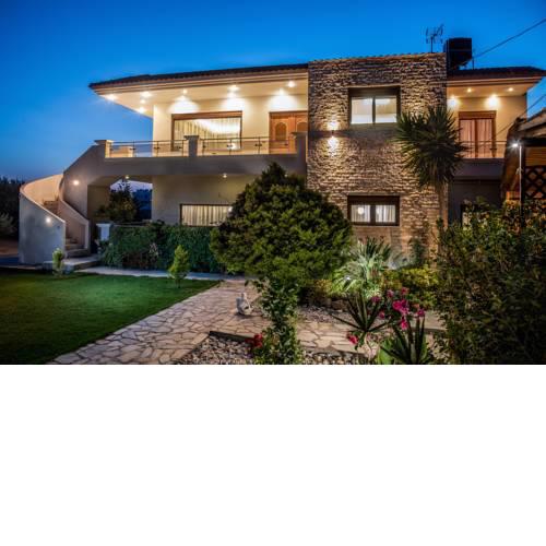 Callista Luxury Residences