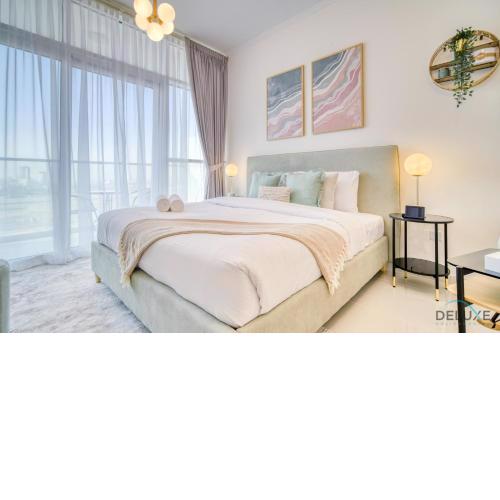Calm Studio at Carson C DAMAC Hills Dubailand by Deluxe Holiday Homes