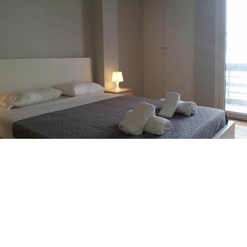 Calming apt in Koukaki, close to Athens center