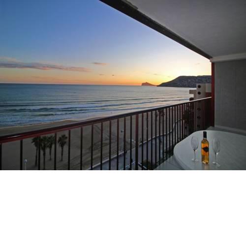 Calpe Apartment Sleeps 5 with Air Con and WiFi