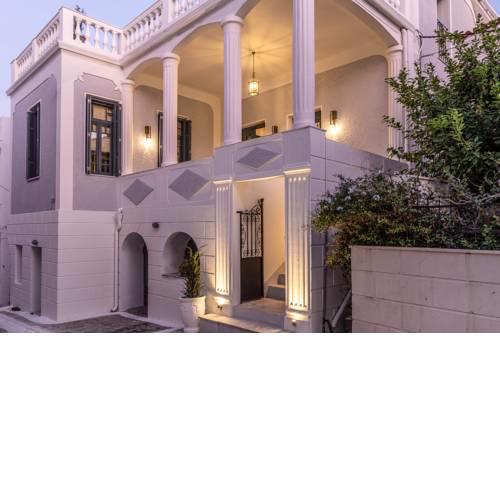 CAMARA SUITES