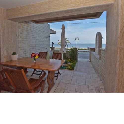 Camellia Seafront - Nea Potidea