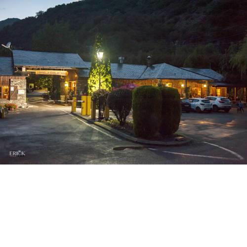 Camping Bungalows La Borda del Pubill