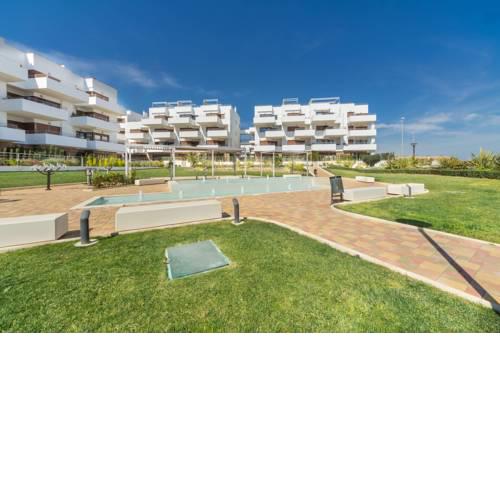Campoamor new & relax residential