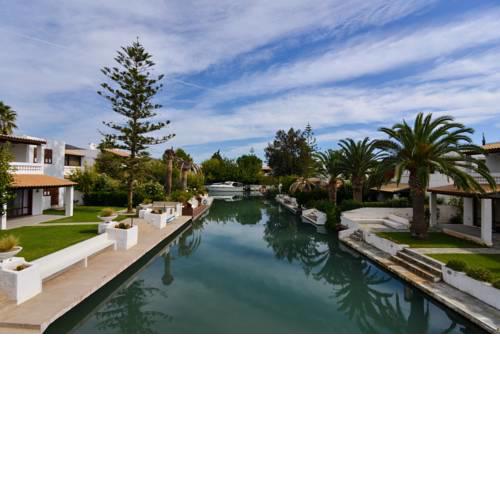 Canal Villa with yacht parking