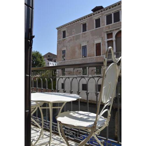 Canaletto Suite Apartment