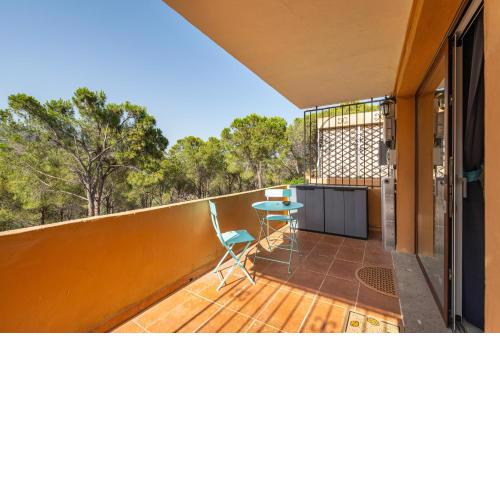 Caposchiera a Pinus village
