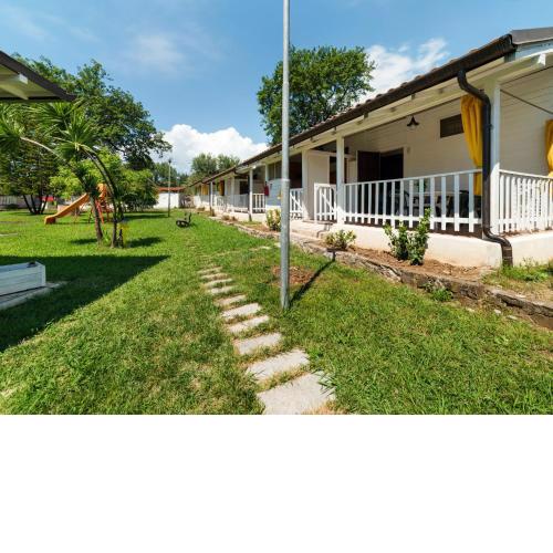 Captivating Chalet in Villammare near Seabeach