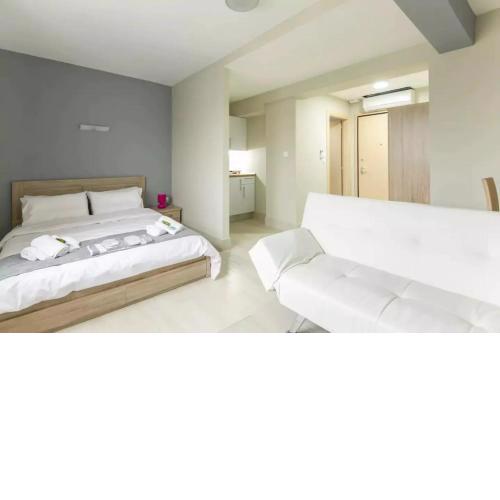 Caravanserai Studio 3