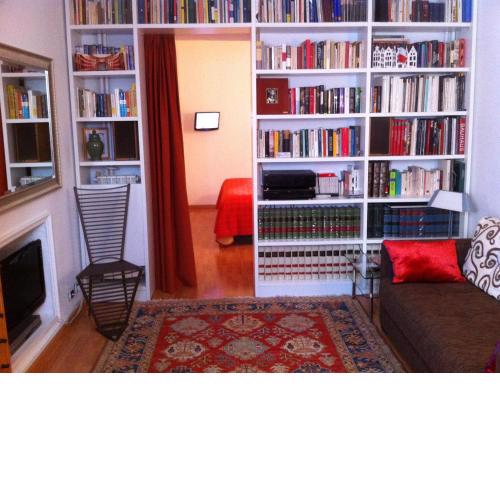 CARLO ALBERTO Apartment