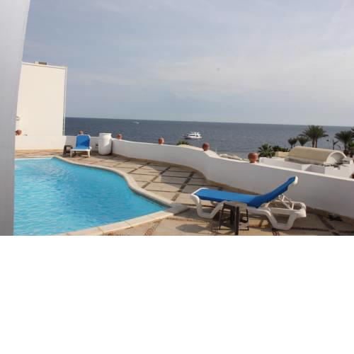Carlton Luxury Villa