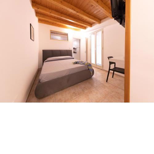Carrettieri 9 Apartment