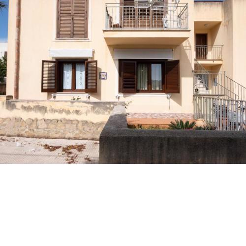 Casa Adragna