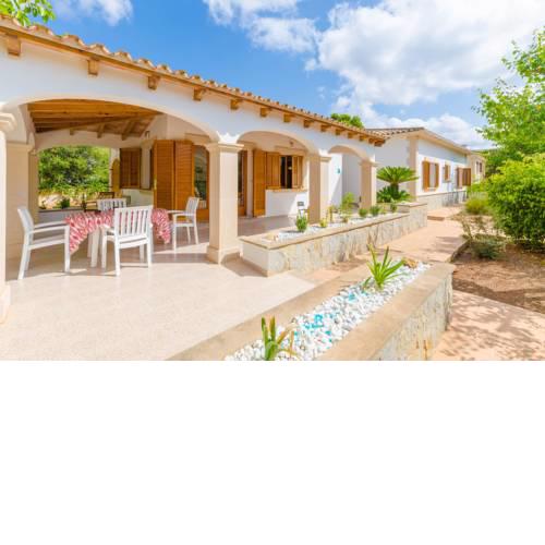 Casa Aina