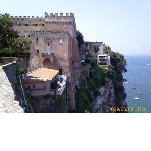 Casa al castello piscina e spiaggia