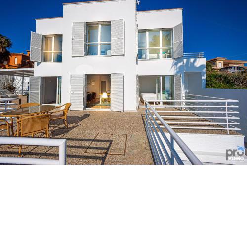 Casa Alba Bay