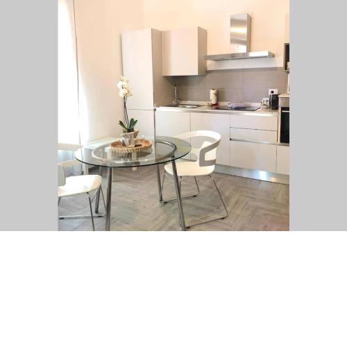 Casa Alessia - Confortevole bilocale Piazza del Carmine - by HOST4U