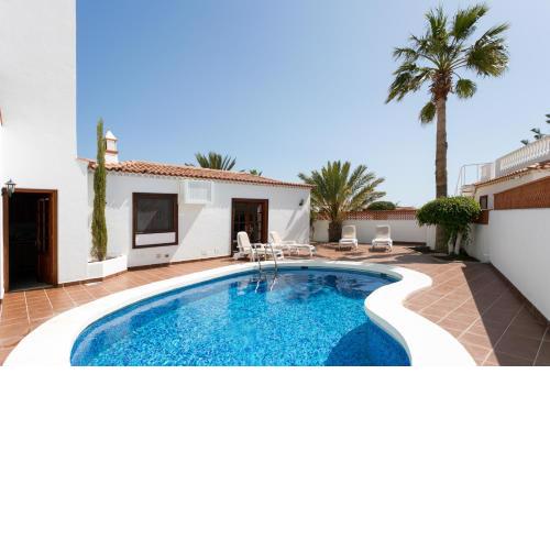 CASA ALI unique family holiday home with pool