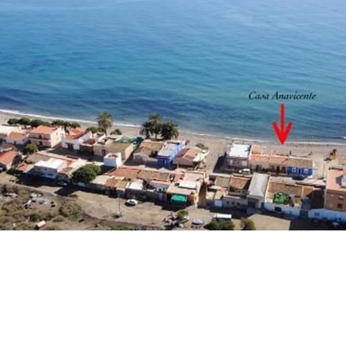 Casa Anavicente on the beach