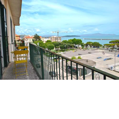 Casa Azzurra sea view flat
