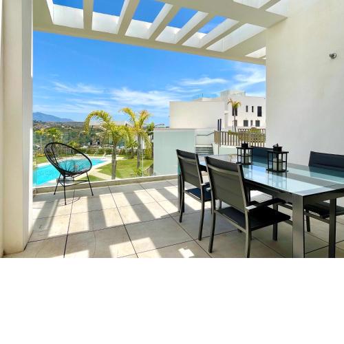 Casa Banderas pool view in La Cala de Mijas, Nice views 3 Bedroom Luxurious holidays