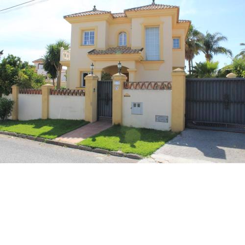 CASA BELLA