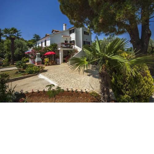 Casa Bizzarra