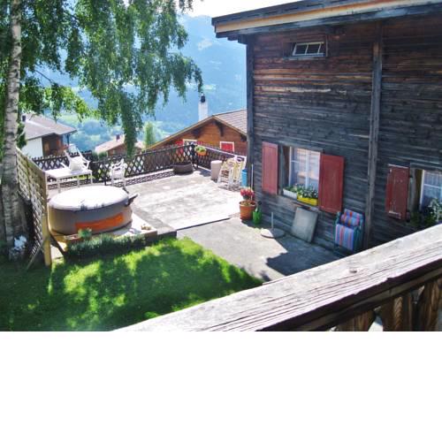 Casa Cadurisch