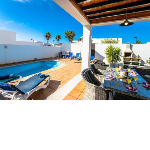Casa Carra - LH207 By Villas Now Ltd