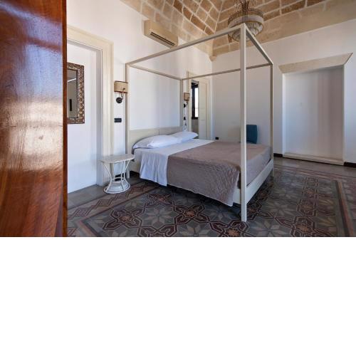 Casa Castriota 19 - Room & Apartment SIT