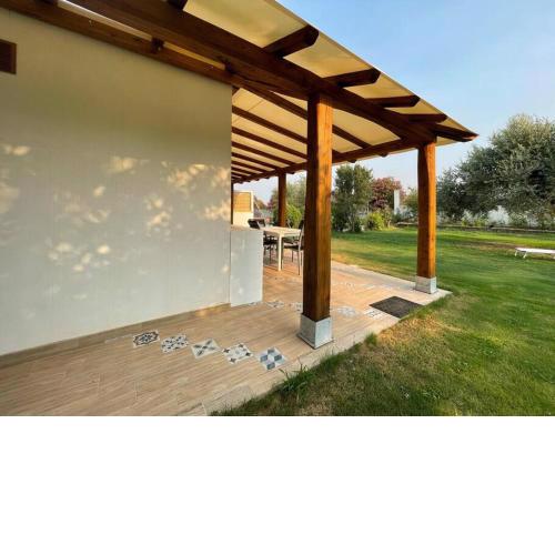 Casa con giardino vicino al mare