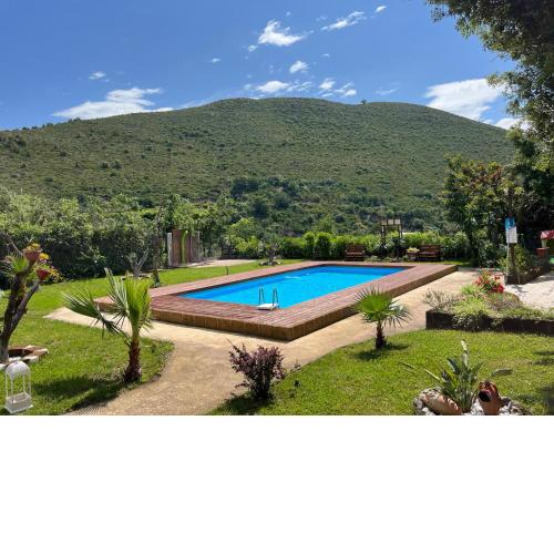 Casa De Crescenzo con piscina
