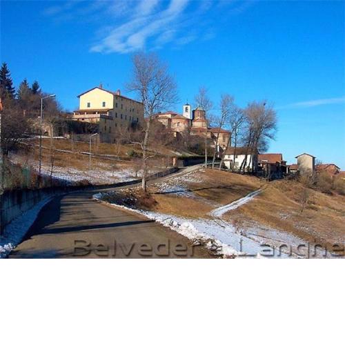 Casa Di Collina Nelle Langhe Typical country house