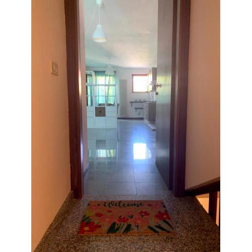 CASA DI CORSO UMBERTO vicino al mare, alla stazione, a piazza xx Settembre ed al borgo marinaro