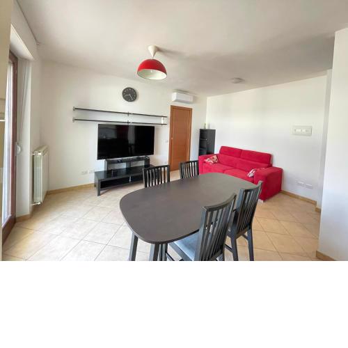 Casa Dina Appartamento con Garage e posto auto