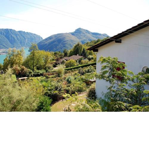 Casa Dina
