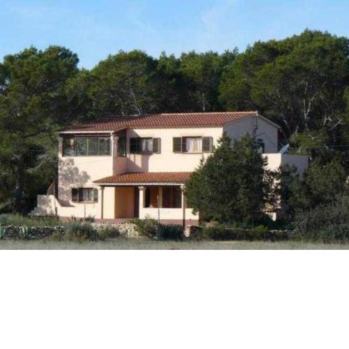 CASA EN FORMENTERA con 4 habitaciones, terraza, parking privado