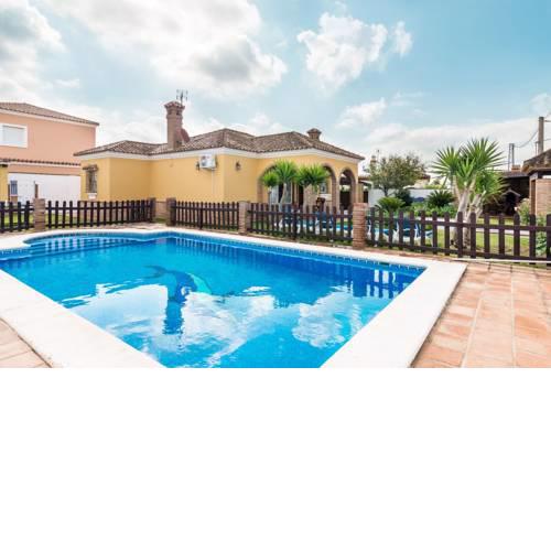 Casa Familiar La Lobita 1